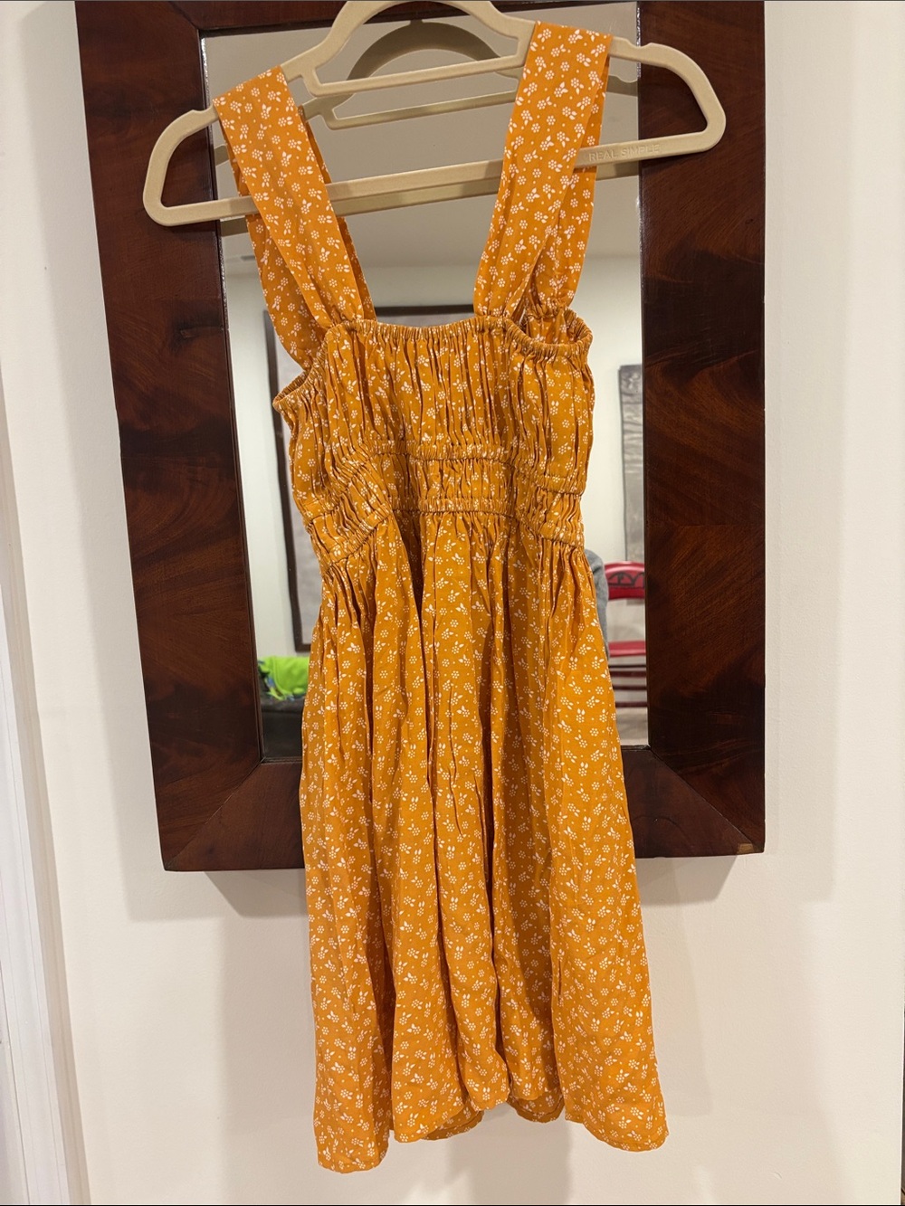 Faithfull the Brand Mustard Floral Mini Dress nwt size m or USA 6 or aus 10 - Picture 5 of 6